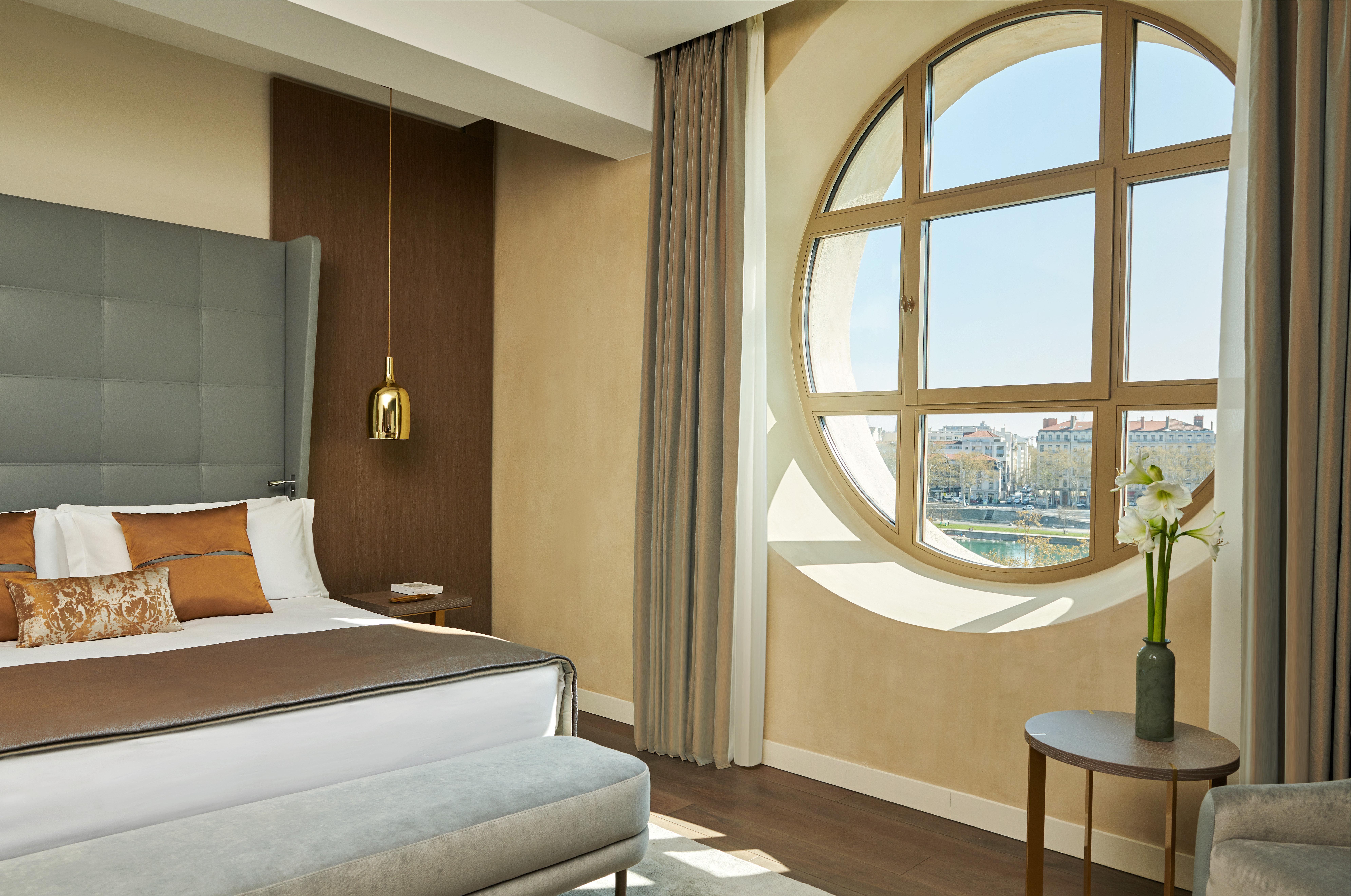 Intercontinental Lyon - Hotel Dieu By Ihg Extérieur photo A room at the hotel