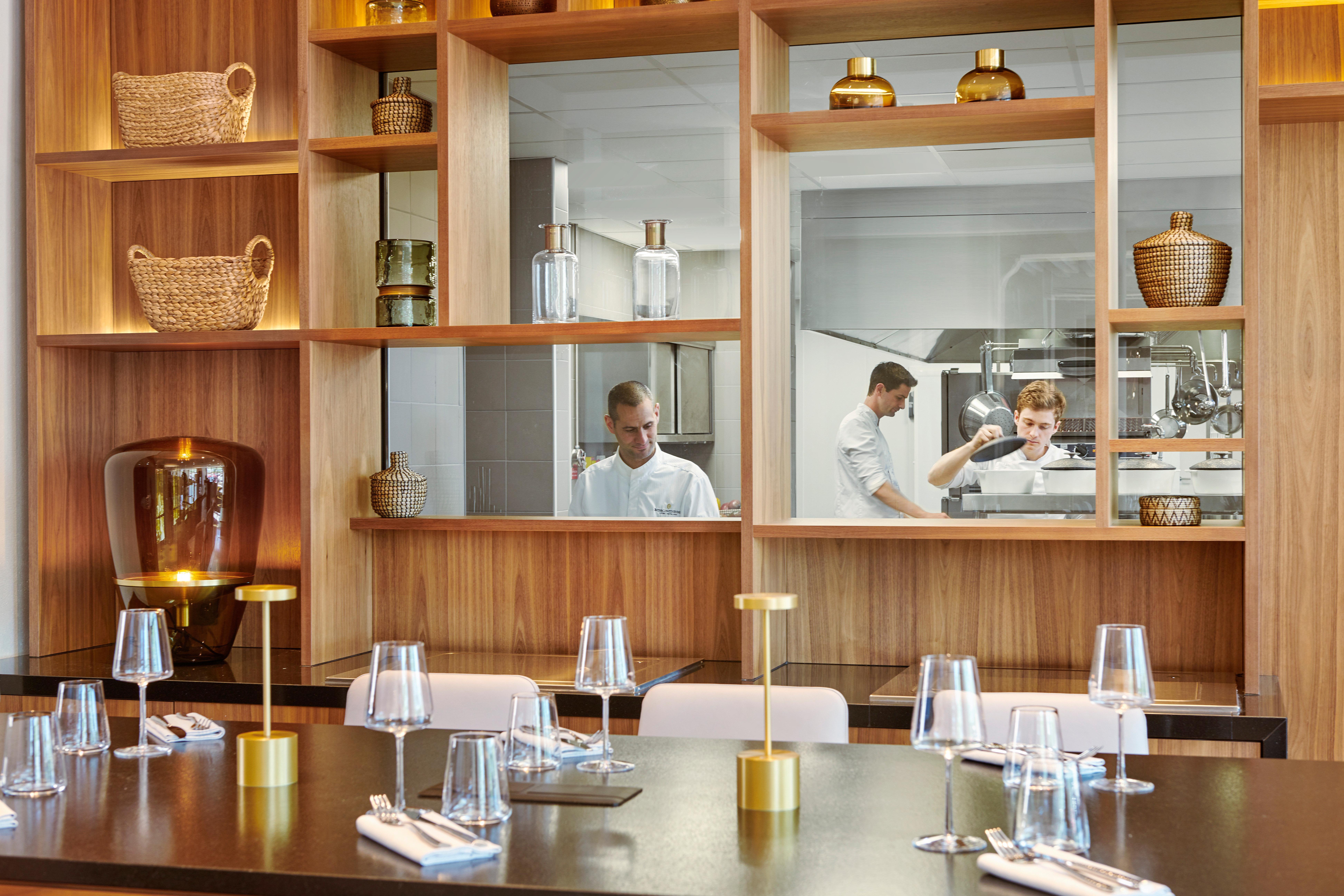 Intercontinental Lyon - Hotel Dieu By Ihg Extérieur photo The kitchen at the restaurant