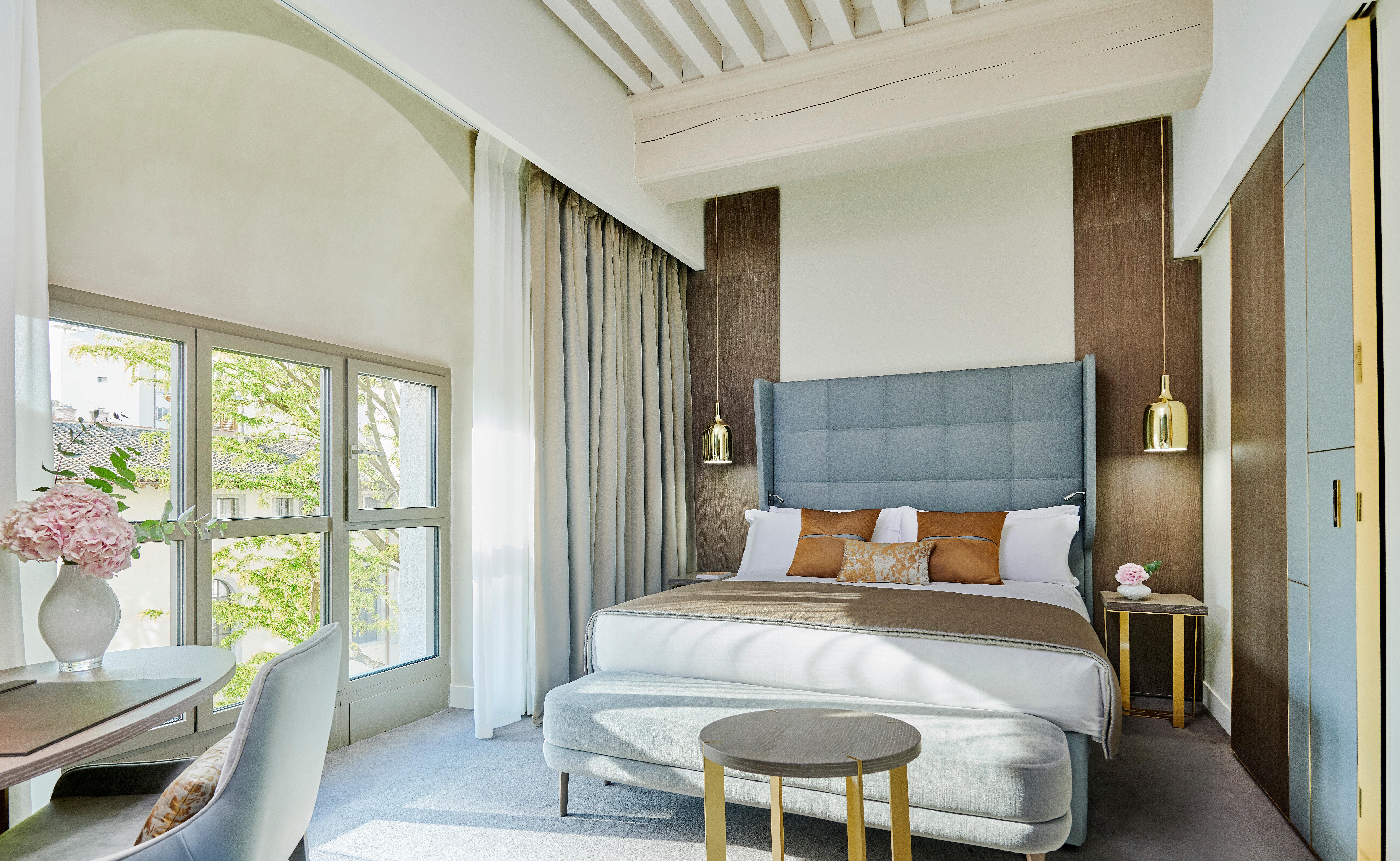 Intercontinental Lyon - Hotel Dieu By Ihg Extérieur photo A bedroom at the hotel