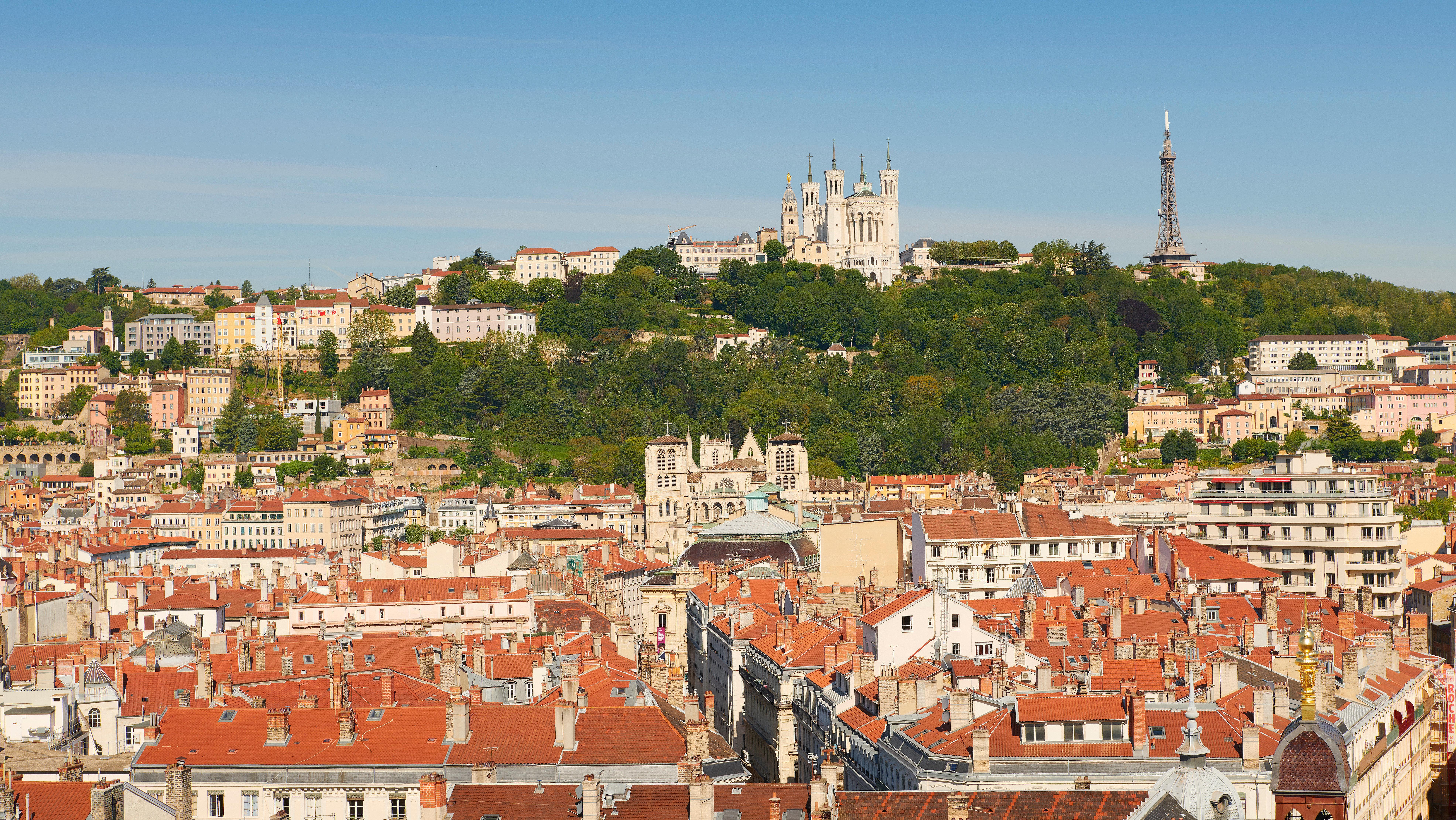 Intercontinental Lyon - Hotel Dieu By Ihg Extérieur photo The roofs of Dijon